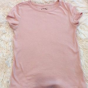 pink tee